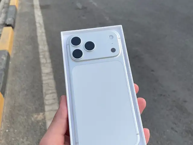 Apple iPhone 17 Pro Max, 256 gb, Silver, Душанбе