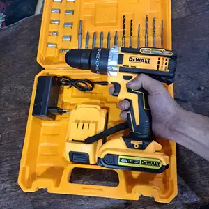 Шуруповерт DeWalt 48 V, Бохтар (Курган-Тюбе)