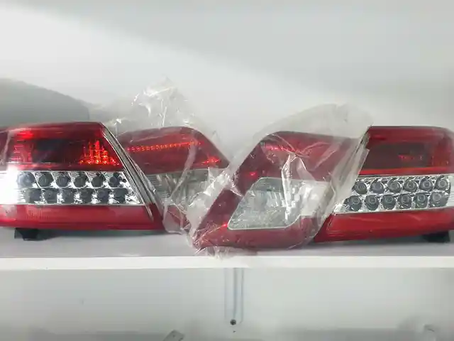 Задние стоп фары на Toyota Camry 2 Taiwan, Душанбе