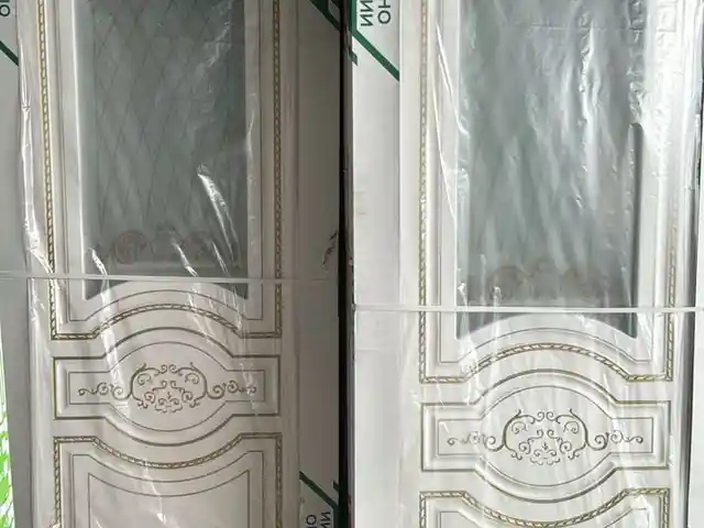 Дверь, Душанбе