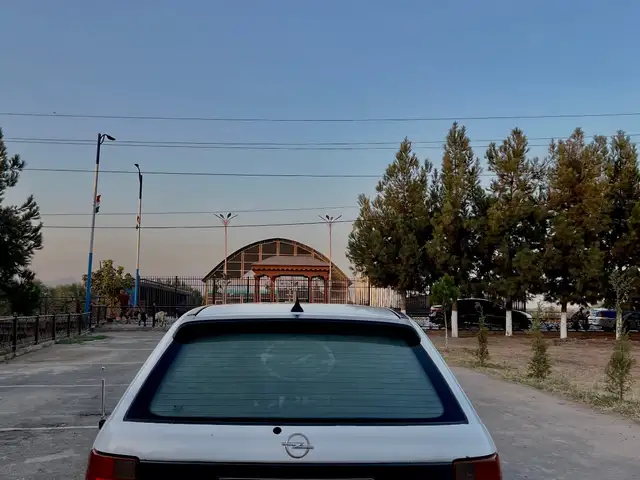 Opel Astra F