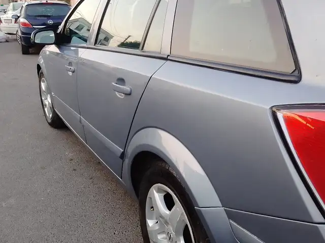 Opel Astra H