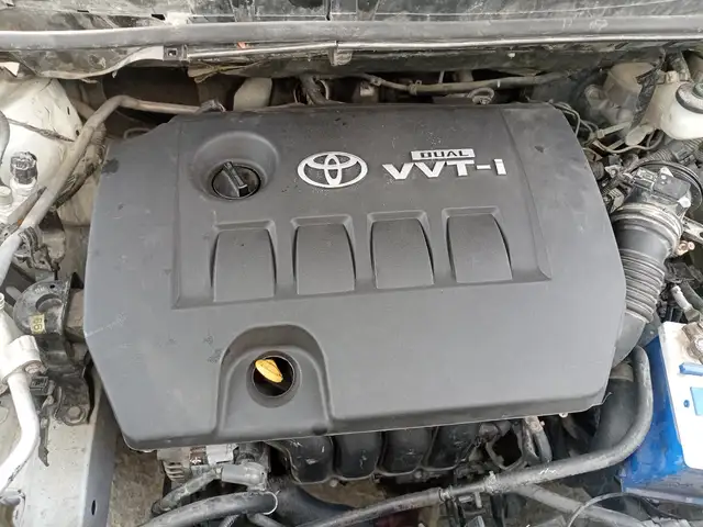 Крышка мотора на Toyota, Душанбе