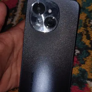 Tecno spark go 1, Шахринав