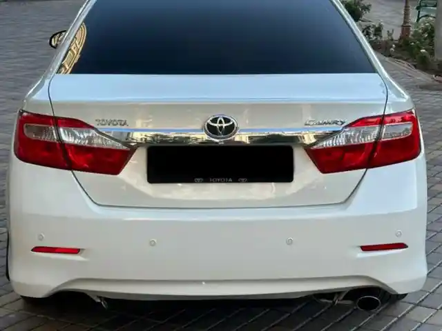 Заднее стекло от Toyota Camry 4, Душанбе