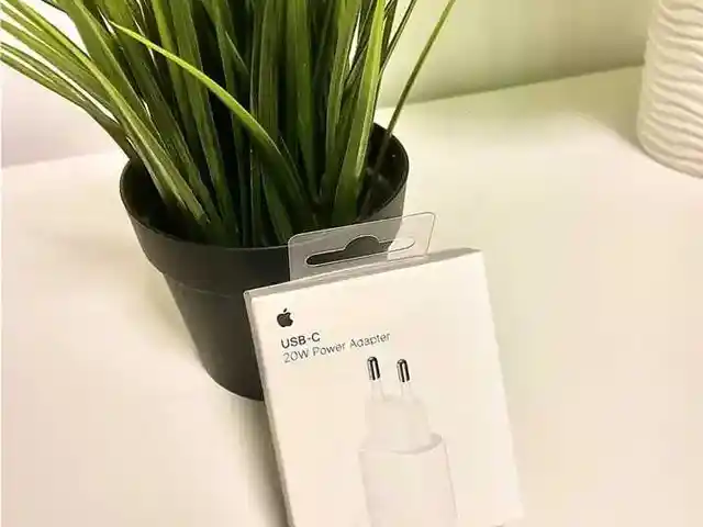 Блок питания 20w для ipone, Душанбе