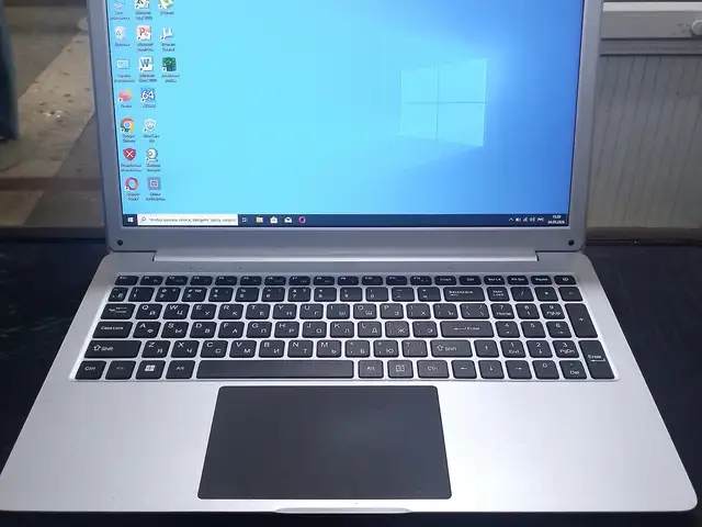 Ноутбук Dexp C15, Душанбе