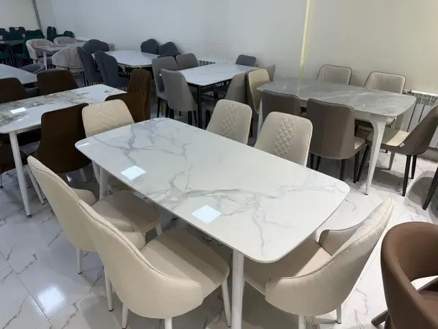 Стол и стулья, Душанбе