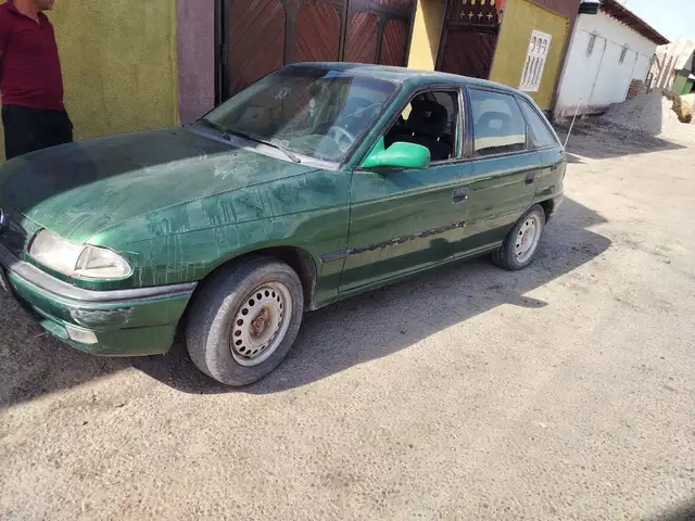 Opel Astra F