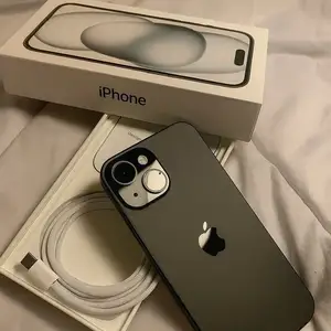 Apple iPhone 15, 128 gb, Black, Хуҷанд