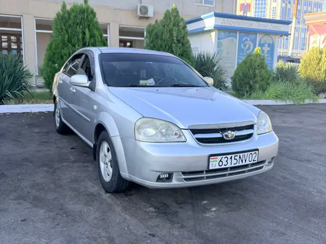 Daewoo Lacetti