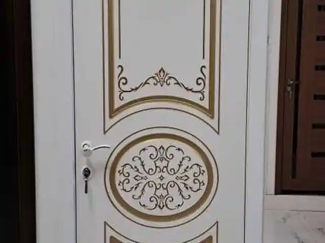 Дверь, Душанбе