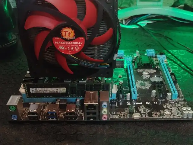 Материнская плата, Худжанд