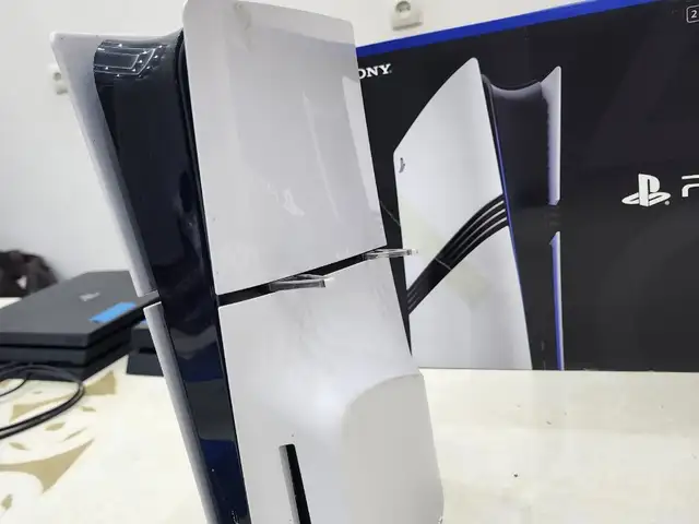 Игровая приставка Sony Playstation 5 slim 1 tb version 10.01, Худжанд