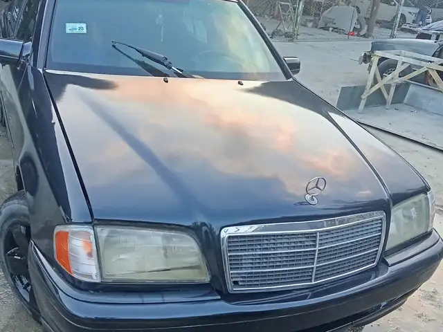 Mercedes-Benz C class