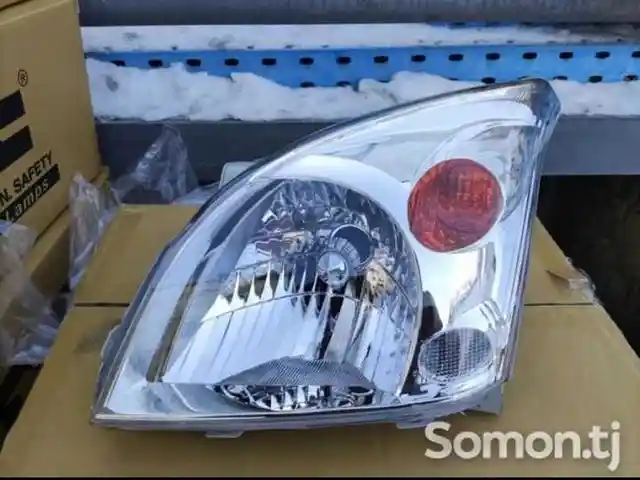 Передние фары на Toyota Prado 1, Душанбе
