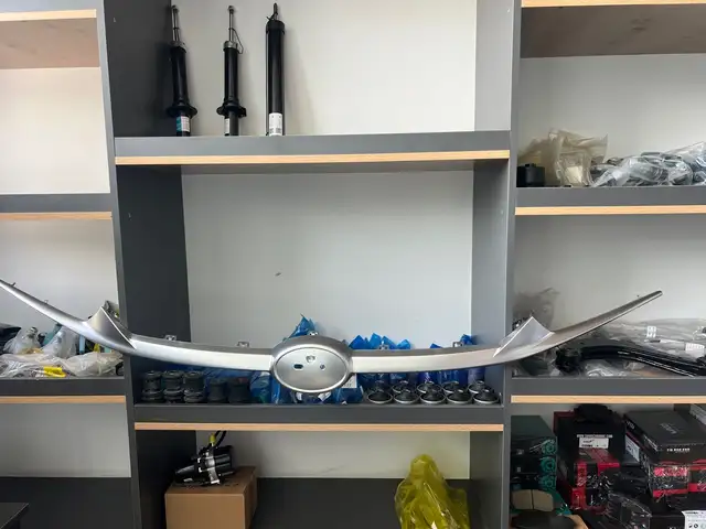 Никельный знак Aion, Душанбе