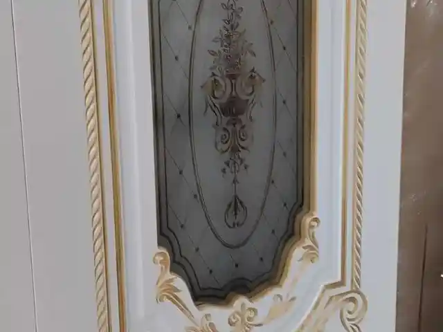 Дверь, Душанбе