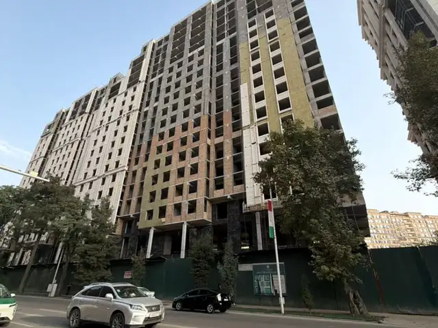 2-комн. квартира, 18 этаж, 102 м², Сомони, Душанбе