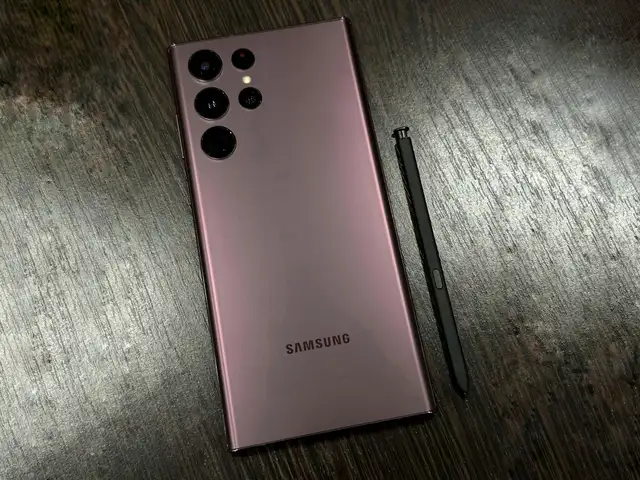 Samsung Galaxy S22 Ultra, Худжанд