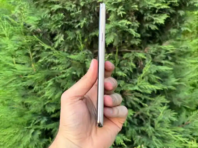 Samsung Galaxy S10 Plus 5G 512gb Gold, Душанбе - 5
