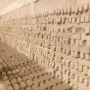 Хишт, Исфара