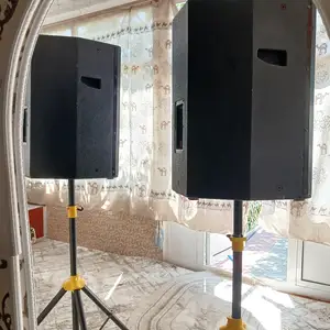 Колонки, Худжанд