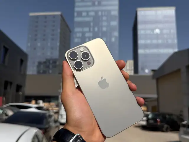 Apple iPhone 15 Pro Max, 256 gb, Natural Titanium, Душанбе