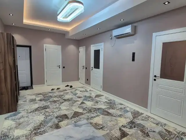 2-комн. квартира, 13 этаж, 69 м², Исмоили Сомони, Душанбе