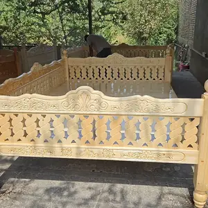 Тапчан, Худжанд