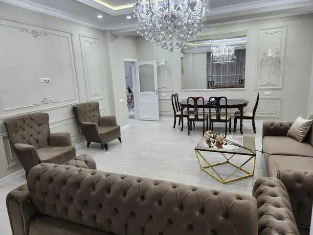 3-комн. квартира, 15 этаж, 135м², Шохмансур Садбарг Ватан, Душанбе