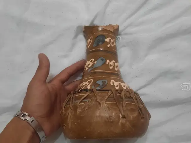Музыкальный инструмент Дарбуку, Худжанд