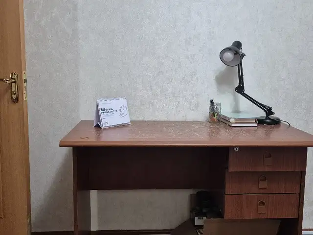 Писменный стол, Худжанд