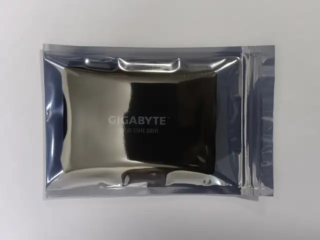 SSD накопитель Gigabyte Sata 120GB, Душанбе