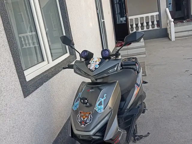 Скутер, Душанбе