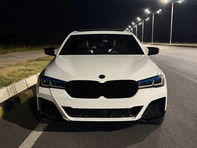 BMW M5