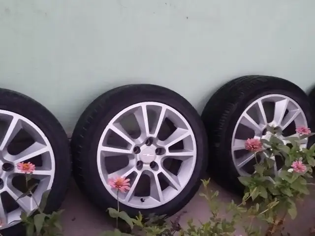 Диски с покрышками R17, Зафарабад
