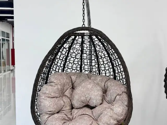 Качели, Душанбе