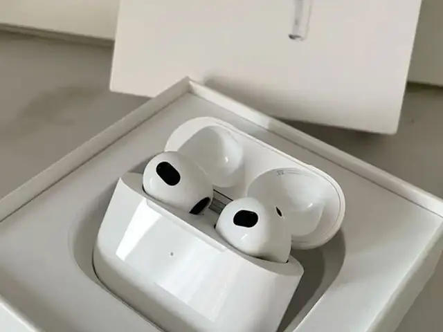 Наушники AirPods 3, Худжанд