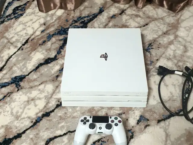 Игровая приставка Sony Playstation 4 Pro, Хуҷанд