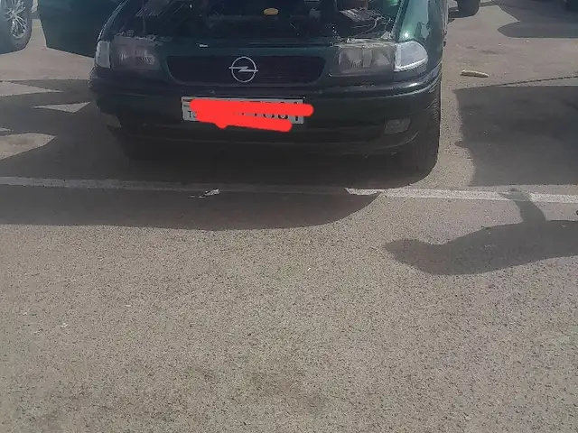 Opel Astra F