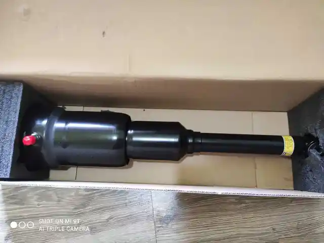Передний правый пневмобалон на Lexus ls 460, Душанбе