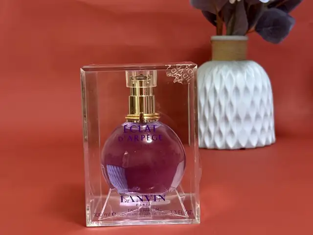 Eclat Lanvin, Душанбе