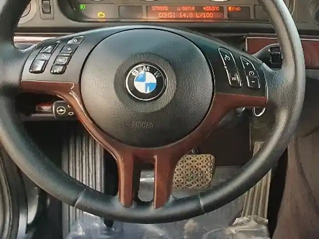 Щиток прибора на BMW e39, Худжанд