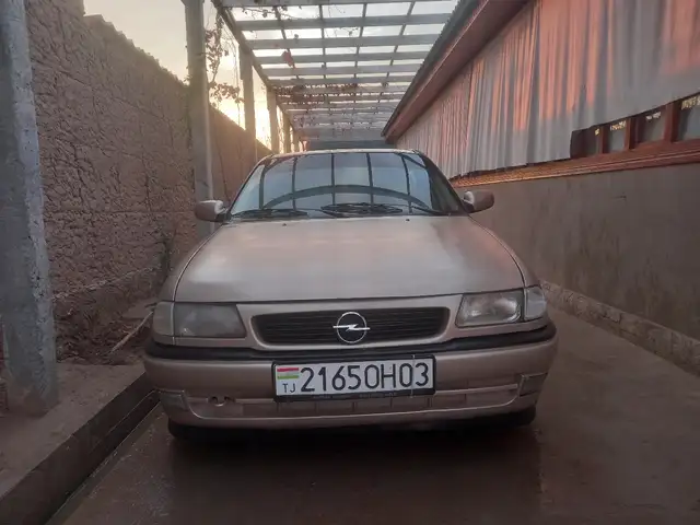 Opel Astra F