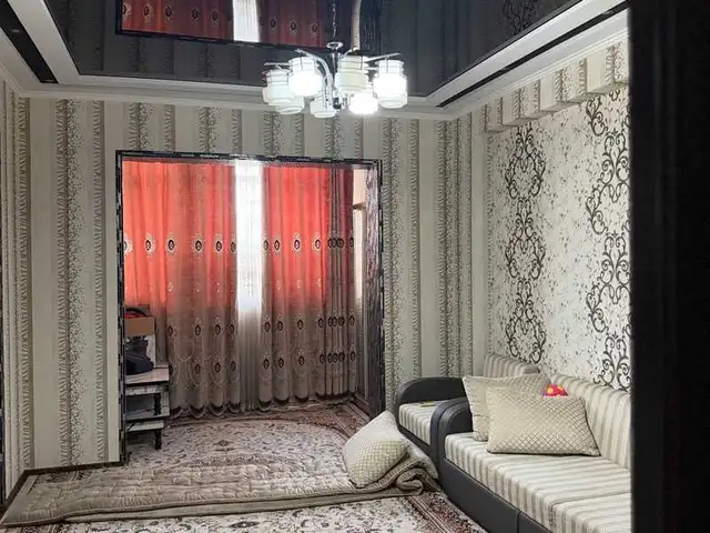 3-комн. квартира, 3 этаж, 111м², 46мкр, Душанбе