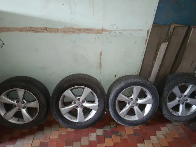 Шины и диски R18 lexus, Душанбе