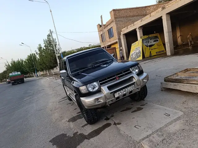 Mitsubishi Pajero