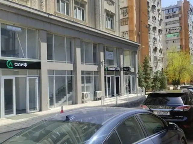 Помещение под свободное назначение, 205м², Шохмансур Садбарг кучаи Айни, Душанбе