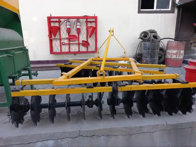 Чизель, Душанбе